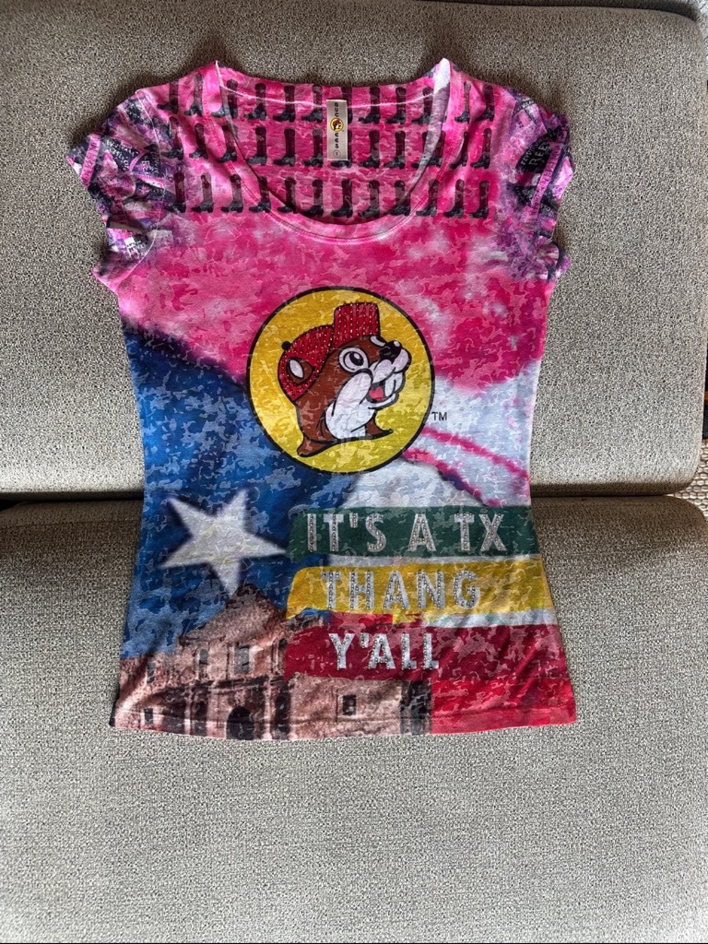 'It's a TX Thang Y'all' Buccees Graphic Tee